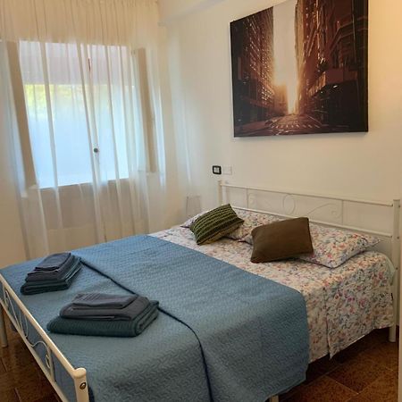 Affitti Liana Lägenhet Lucca Exteriör bild